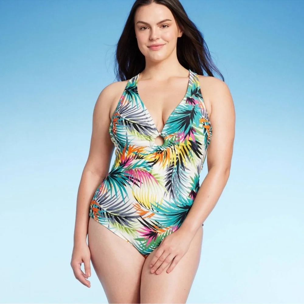 Shade & Shore Women's Plunge Ring Detail One Piece Swimsuit Swimwear - Picture 1 of 2